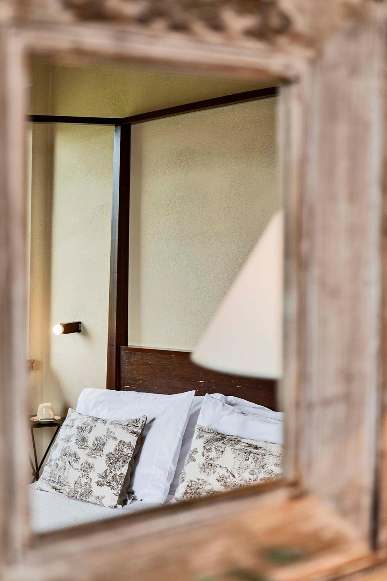 Suite Balcony,1665418818:JPEG